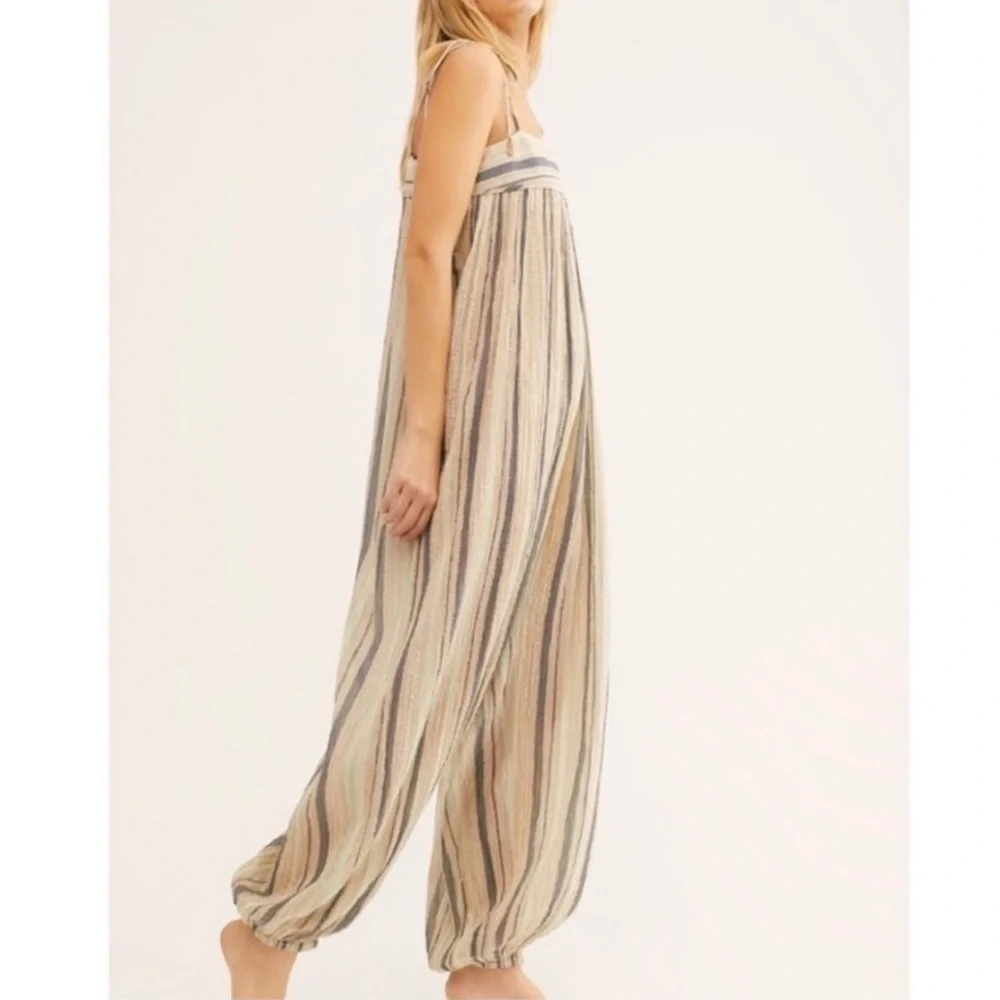 Free People Jumpsuit - Picture 1 of 3